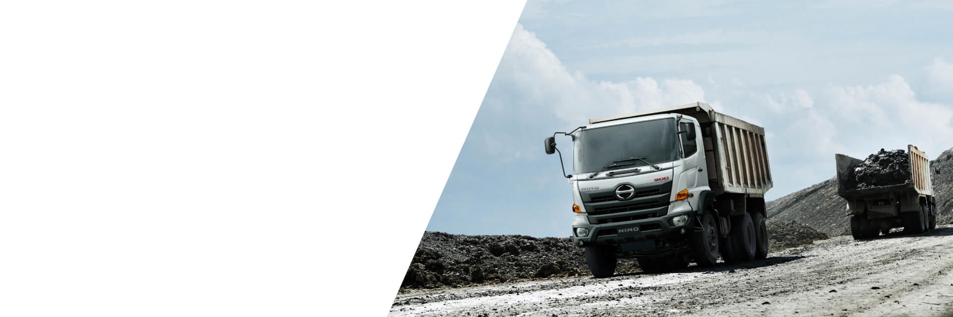 banner-hino-chinh-hang