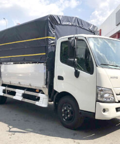 Xe Hino 3.5 tấn XZU720L thùng mui bạt 5.3M