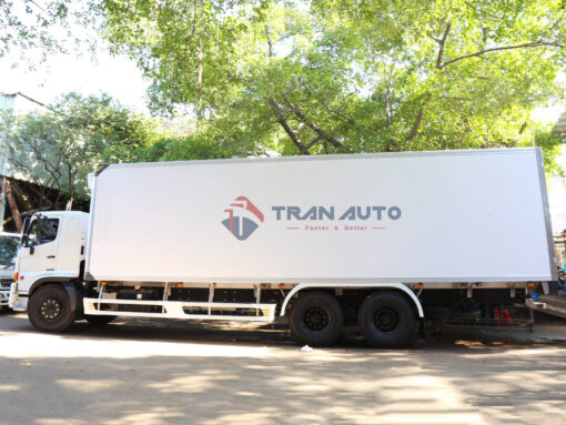GIÁ XE TẢI HINO 15 TẤN FL8JT7A-J THÙNG ĐÔNG LẠNH 7.7M