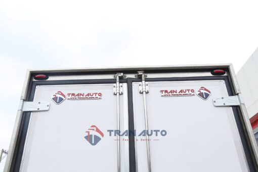 GIÁ XE TẢI HINO 15 TẤN FL8JT7A-J THÙNG ĐÔNG LẠNH 7.7M