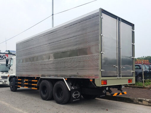 GIÁ XE TẢI HINO 15 TẤN FL8JT7A-J THÙNG KÍN INOX 7.66M