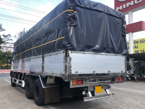 GIÁ XE TẢI HINO 15 TẤN FL8JT7A-J THÙNG MUI BẠT 7.85M