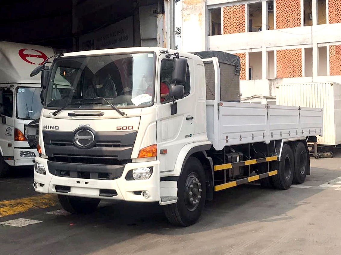 GIÁ XE TẢI HINO 15 TẤN FL8JT7A-K THÙNG LỬNG 765M