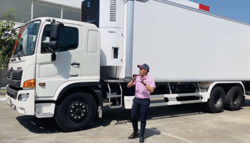 GIÁ XE HINO 15 TẤN FL8JW7A-M THÙNG ĐÔNG LẠNH 8.55M