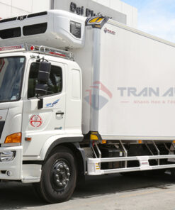 GIÁ XE HINO 15 TẤN FL8JW7A-M THÙNG ĐÔNG LẠNH 9.32M