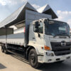 XE HINO 15 TẤN FL8JW7A-M THÙNG KÍN CÁNH DƠI 9.46M