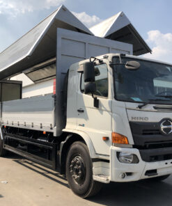 XE HINO 15 TẤN FL8JW7A-M THÙNG KÍN CÁNH DƠI 9.46M