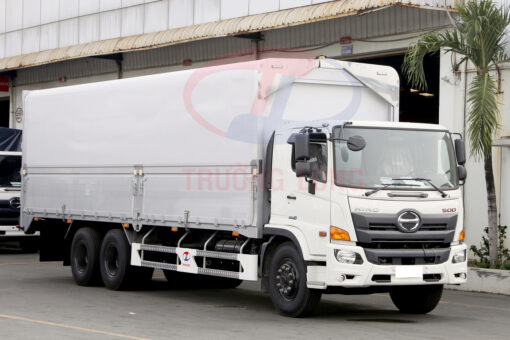 XE HINO 15 TẤN FL8JW7A-M THÙNG KÍN CÁNH DƠI 9.46M