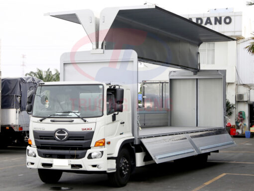 XE HINO 15 TẤN FL8JW7A-M THÙNG KÍN CÁNH DƠI 9.46M