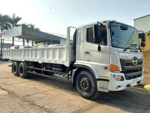 GIÁ XE HINO 15 TẤN FL8JW7A-M THÙNG LỬNG 9.45M