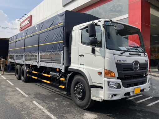 GIÁ XE TẢI HINO 15 TẤN FL8JW7A-M THÙNG MUI BẠT 9.45M