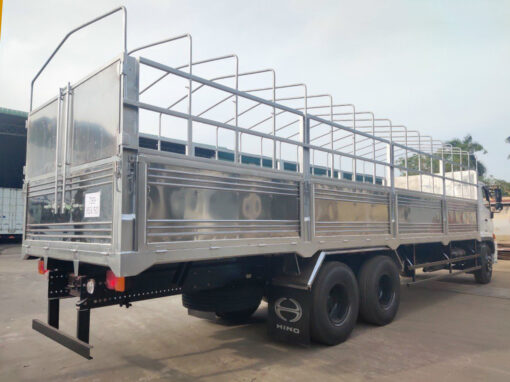 GIÁ XE TẢI HINO 15 TẤN FL8JW7A-M THÙNG MUI BẠT 9.45M