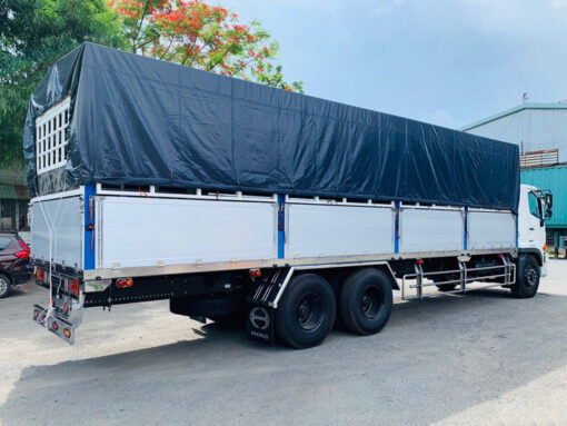 GIÁ XE TẢI HINO 15 TẤN FM8JW7A-U THÙNG MUI BẠT 9.45M