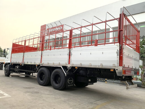 GIÁ XE TẢI HINO 15 TẤN FM8JW7A-U THÙNG MUI BẠT 9.45M