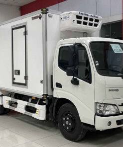 GIÁ XE HINO 1T9 XZU650L THÙNG ĐÔNG LẠNH 4.45M