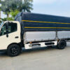 Xe Hino 2.5 tấn XZU710L thùng mui bạt 4.6M