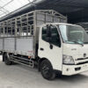 Xe Hino 3.5 tấn XZU650L thùng mui bạt 4.6M