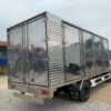Xe Hino 3.5 tấn XZU720L thùng kín 5.32M