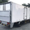 Xe Hino 3.5 tấn XZU720L thùng kín bửng nâng 5.2M