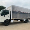 Xe Hino 3.5 tấn XZU720L thùng kín bửng nâng 5.2M