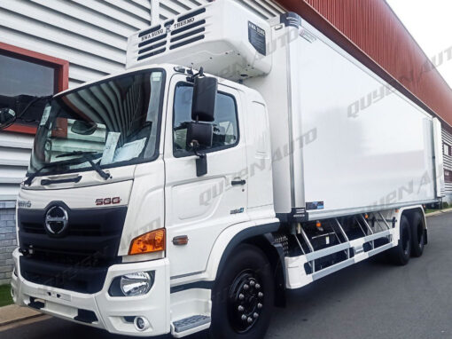 GIÁ XE TẢI HINO 3 CHÂN FL8JT7A-J THÙNG ĐÔNG LẠNH 7.55M