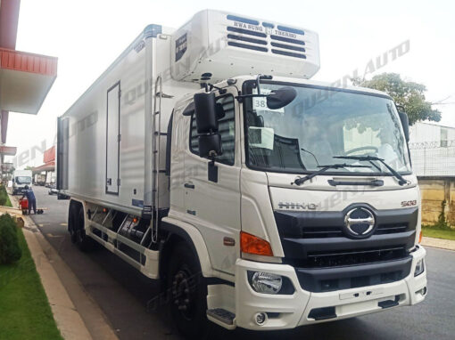 GIÁ XE TẢI HINO 3 CHÂN FL8JT7A-J THÙNG ĐÔNG LẠNH 7.55M