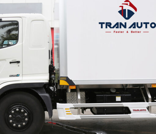GIÁ XE HINO 3 CHÂN FL8JW7A-M THÙNG ĐÔNG LẠNH 9.25M