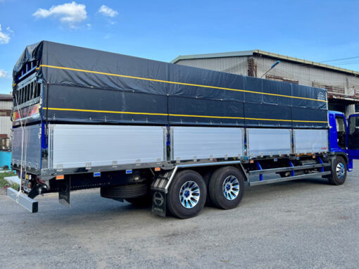 XE HINO 3 CHÂN FL8JW7A-N THÙNG BẠT BỬNG NHÔM 9.4M