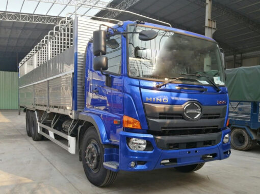 GIÁ XE HINO 3 CHÂN FL8JW7A-M THÙNG CHỞ XE MÁY 9.5M