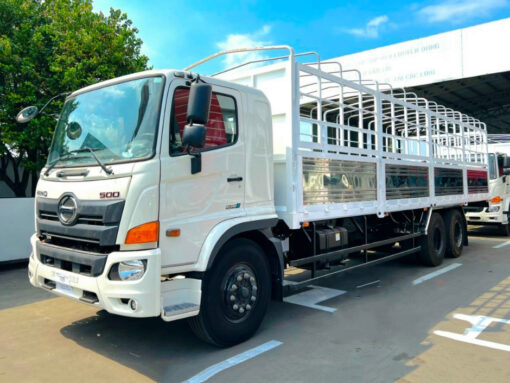 XE HINO 3 CHÂN FM8JW7A-U THÙNG BẠT BỬNG INOX 9.37M