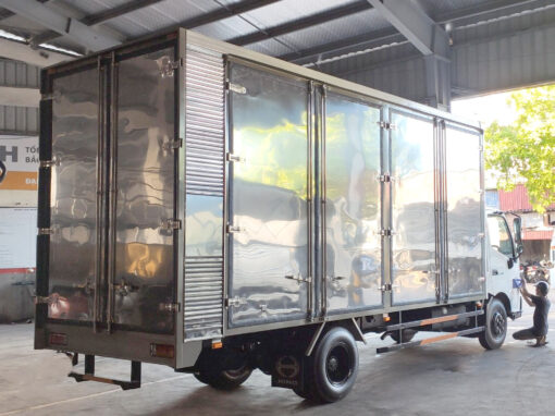 GIÁ XE HINO 3T5 ZU720L THÙNG CHỞ PALLET CAO 2.5M