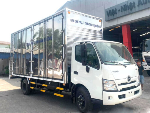 GIÁ XE HINO 3T5 ZU720L THÙNG CHỞ PALLET CAO 2.5M