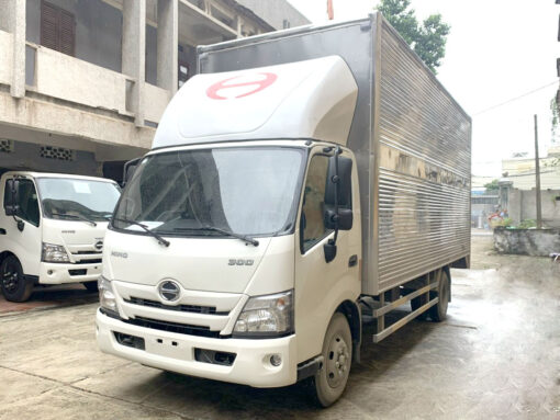 XE HINO 5 TẤN XZU730L THÙNG CHỞ PALLET CAO 2.5M