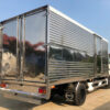 Xe Hino 5 tấn XZU730L thùng kín 5.8M