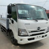 GIÁ XE HINO 5 TẤN XZU730L THÙNG LỬNG 5.8M