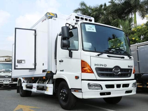 GIÁ XE HINO 6 TẤN 2 FC9JJTC THÙNG ĐÔNG LẠNH 5.6M