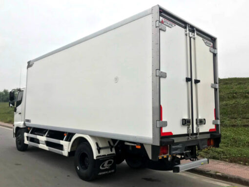 GIÁ XE HINO 6 TẤN 2 FC9JJTC THÙNG ĐÔNG LẠNH 5.6M