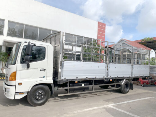 GIÁ XE HINO 6 TẤN 35 FC9JLTC THÙNG MUI BẠT 6.78M