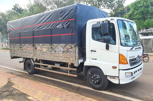 GIÁ XE HINO 6 TẤN 35 FC9JLTC THÙNG MUI BẠT 6.78M