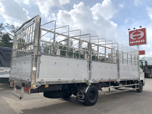 GIÁ XE HINO 6 TẤN 35 FC9JLTC THÙNG MUI BẠT 6.78M