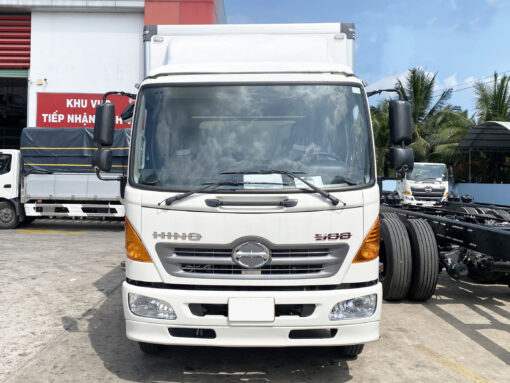 GIÁ XE HINO 6 TẤN 4 FC9JJTC THÙNG KÍN COMPOSITE 5.66M