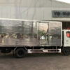 GIÁ XE HINO 6 TẤN FC9JJTC THÙNG KÍN INOX 5.6M