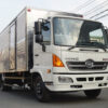 GIÁ XE HINO 6 TẤN FC9JJTC THÙNG KÍN INOX 5.6M