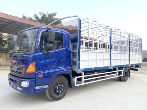 GIÁ XE HINO 6 TẤN 8 FC9JJTC THÙNG MUI BẠT 5.7M