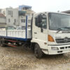 GIÁ XE HINO 6 TẤN 8 FC9JLT THÙNG LỬNG 6.8M