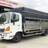 XE HINO 6 TẤN FC9JJTC THÙNG BẠT BỬNG NÂNG 5.6M