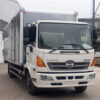 GIÁ XE HINO 6 TẤN FC9JJTC THÙNG KÍN BỬNG NÂNG 5.53M