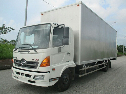 GIÁ XE HINO 6 TẤN FC9JLTC THÙNG CHỞ PALLET 6.78M