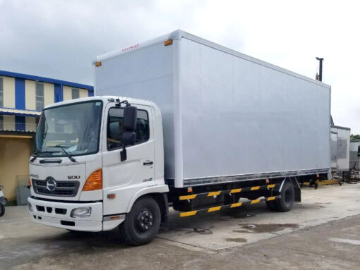 GIÁ XE HINO 6 TẤN FC9JLTC THÙNG CHỞ PALLET 6.78M