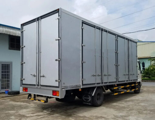 GIÁ XE HINO 6 TẤN FC9JLTC THÙNG CHỞ PALLET 6.78M